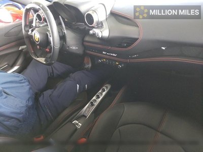 FERRARI F8 TRIBUTO - 3