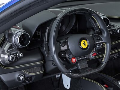 FERRARI F8 TRIBUTO - 7