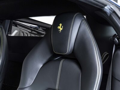 FERRARI F8 TRIBUTO - 3