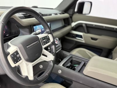 LAND ROVER DEFENDER - 9