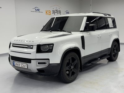 LAND ROVER DEFENDER - 1