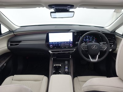 LEXUS RX - 7