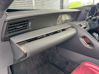 صورة مصغرة 59 لـ 2017 Lexus LC