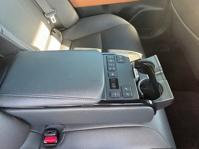 2022 Toyota CROWN CROSSOVER 照片 14