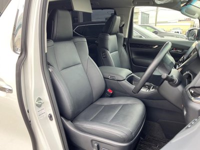 TOYOTA ALPHARD - 3