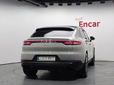 PORSCHE CAYENNE - 3