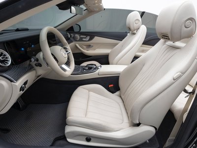 MERCEDES-BENZ E-CLASS - 10