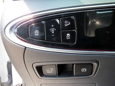 2021 Genesis GV70 — миниатюра 13