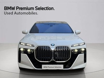 BMW 7 SERIES - 2