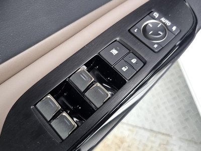 صورة مصغرة 27 لـ 2025 Lexus ES