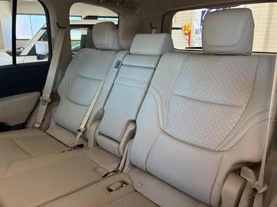 2025 Toyota LAND CRUISER 300 照片 9