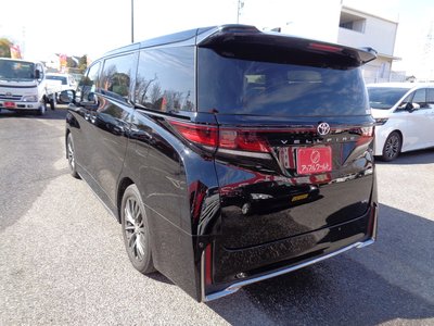 TOYOTA VELLFIRE - 6