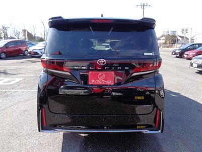 TOYOTA VELLFIRE - 7