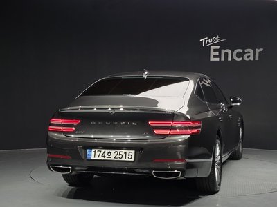 GENESIS G80 (RG3) - 3