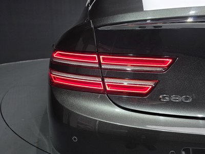 GENESIS G80 (RG3) - 10