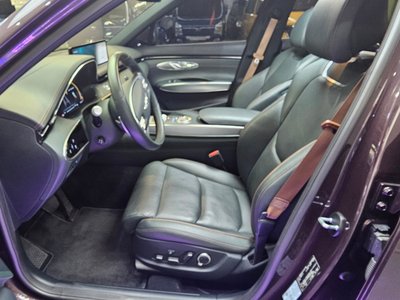 صورة 7 لـ 2020 Genesis GV70