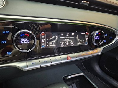 صورة مصغرة 16 لـ 2020 Genesis GV70