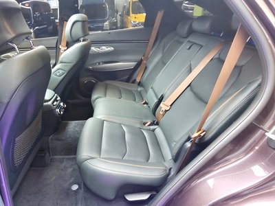 صورة 5 لـ 2020 Genesis GV70