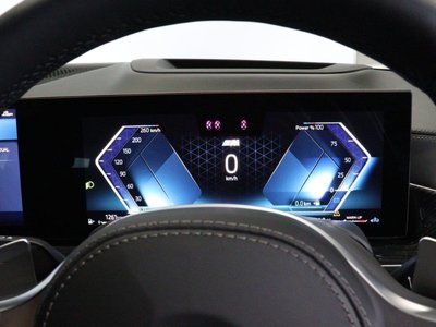 2024 BMW X7 thumbnail 32