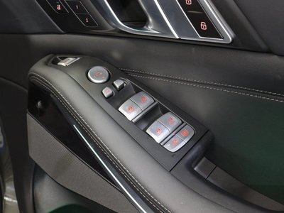 2024 BMW X7 thumbnail 64