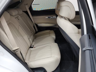 2025 Genesis GV70 缩略图 17