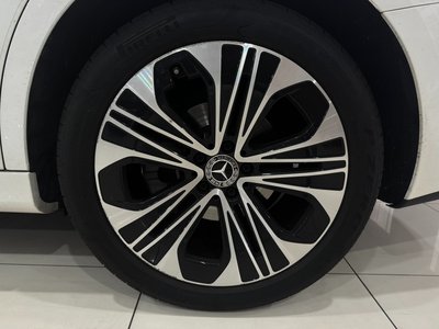 MERCEDES-BENZ E-CLASS - 6