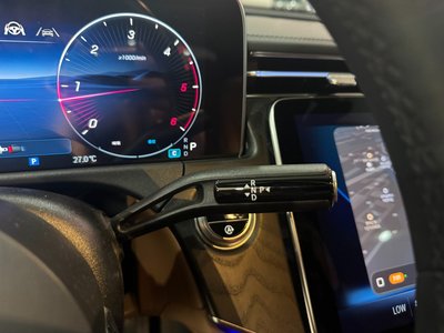 MERCEDES-BENZ E-CLASS - 9