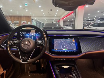 MERCEDES-BENZ E-CLASS - 5