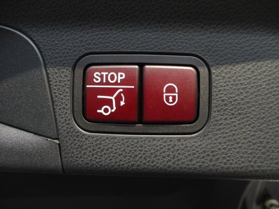 MERCEDES-BENZ GLC - 8