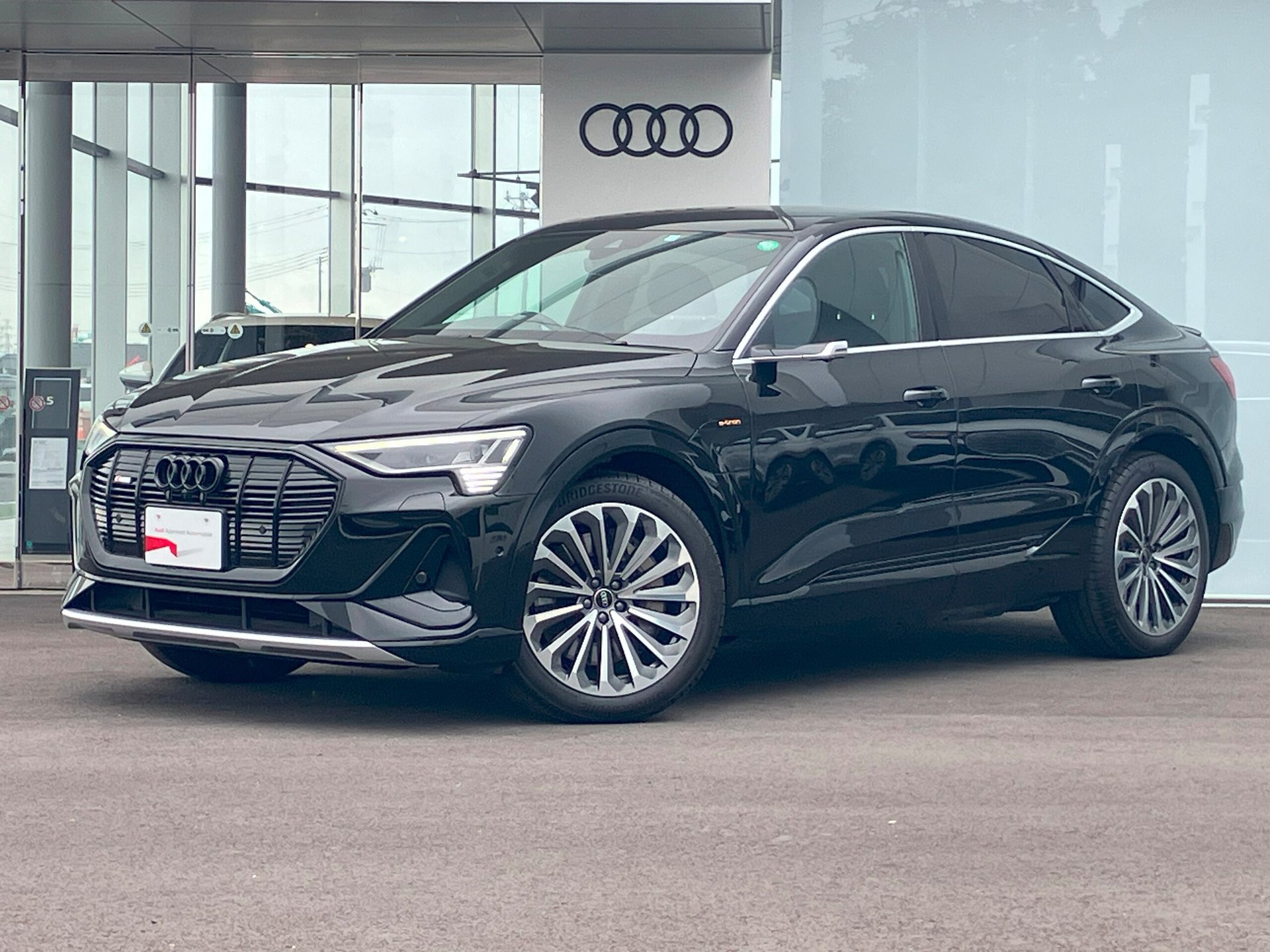 AUDI E-TRON SPORTBACK - View 1