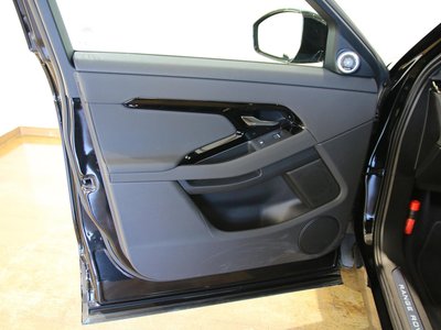 2025 LAND Rover RANGE ROVER EVOQUE — миниатюра 34