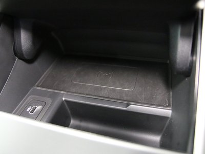 2025 LAND Rover RANGE ROVER EVOQUE — миниатюра 89