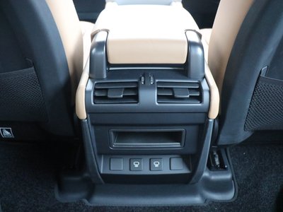 2025 LAND Rover DEFENDER 缩略图 20