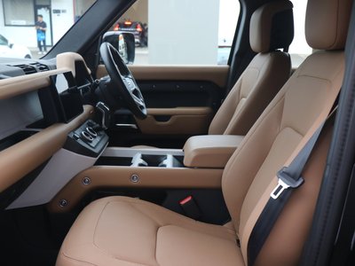 2025 LAND Rover DEFENDER 缩略图 13