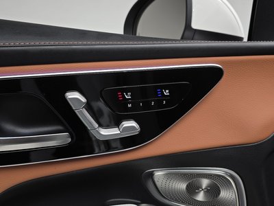 2025 Mercedes-BENZ GLC — миниатюра 31