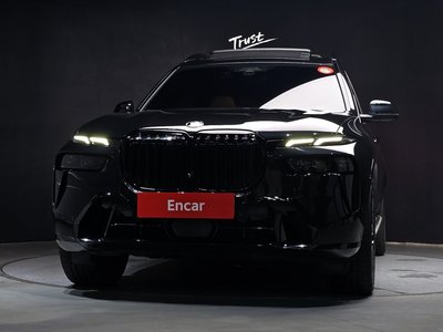 صورة 2 لـ 2024 BMW X7