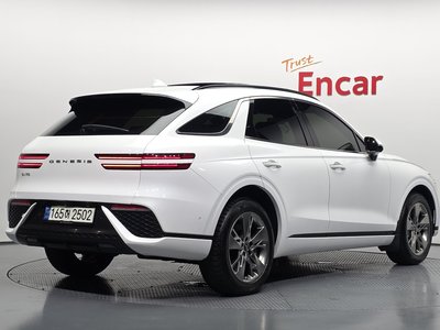 صورة 3 لـ 2021 Genesis GV70