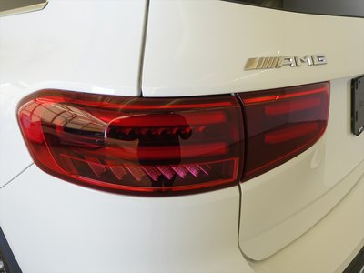 MERCEDES-BENZ GLB AMG - 10