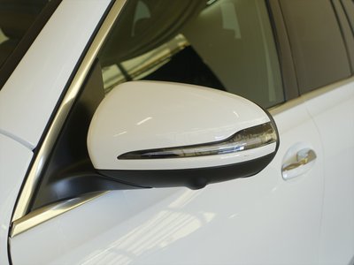 MERCEDES-BENZ GLB AMG - 8