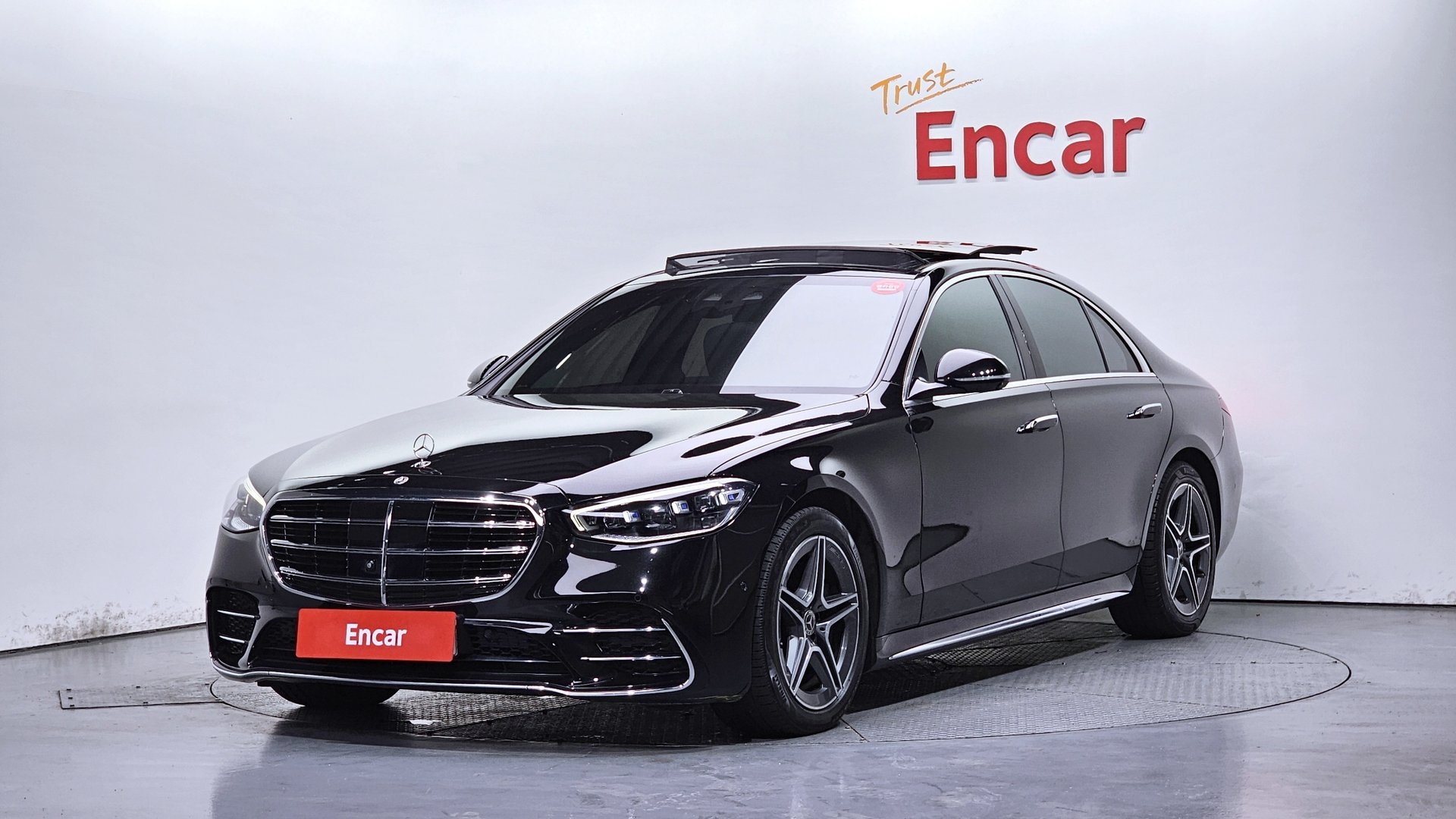 MERCEDES-BENZ S-CLASS - View 1