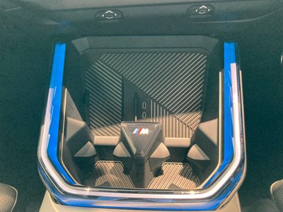 2025 BMW X3 — миниатюра 35