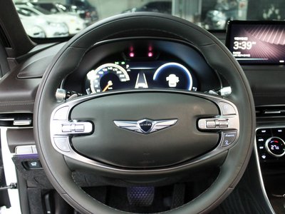 GENESIS GV80 - 8