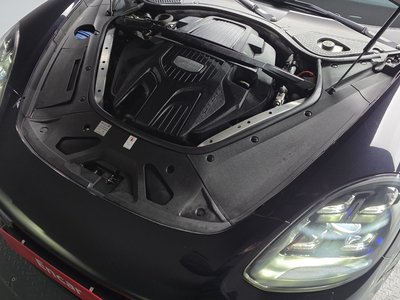 PORSCHE PANAMERA - 7