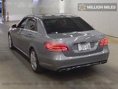 MERCEDES-BENZ E-CLASS - 2