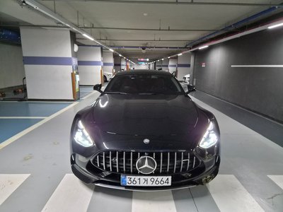 2025 Mercedes-BENZ GT AMG photo 1