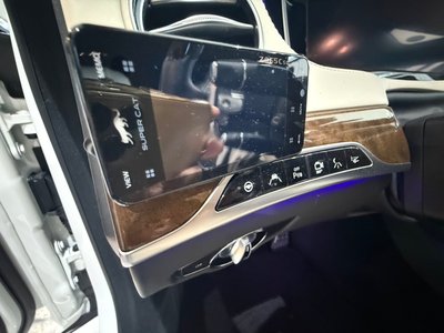 2014 Mercedes-BENZ S-CLASS AMG thumbnail 28