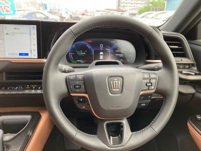 TOYOTA CROWN SPORT - 3