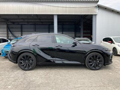 TOYOTA CROWN SPORT - 2