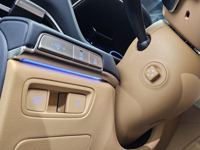 2023 Genesis GV80 thumbnail 30