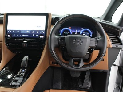 TOYOTA VELLFIRE - 6